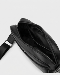 The Companion - Black