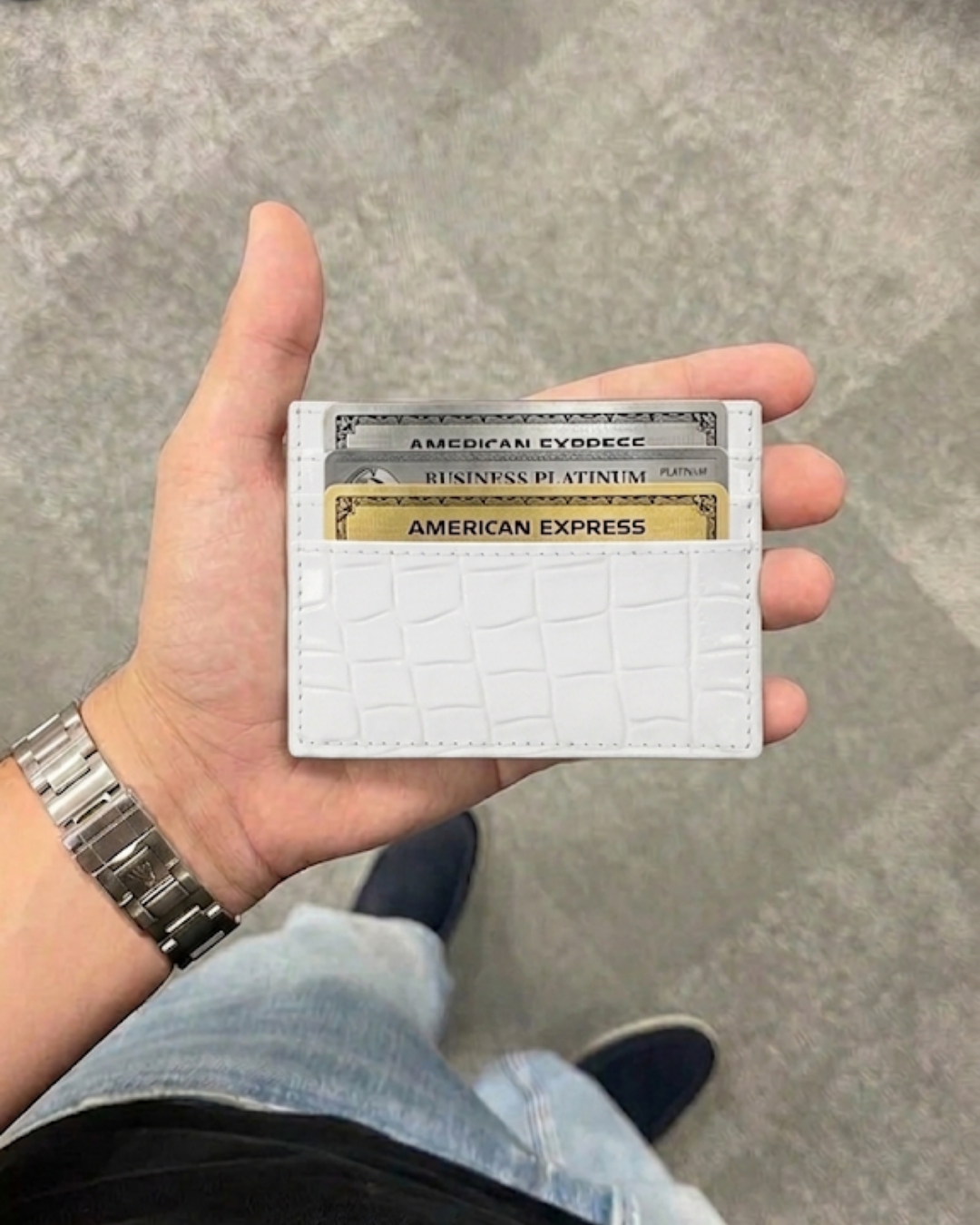 The Cardholder - White